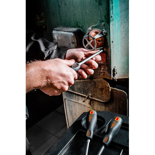 Zestaw wkrętaków 9 el. Neo Tools - 04-208 - NEO Tools - 1 2