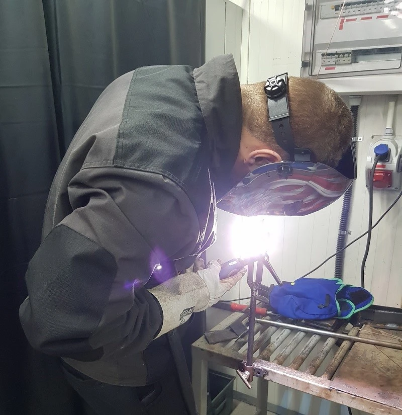 spawacz w czasie ćwiczeń